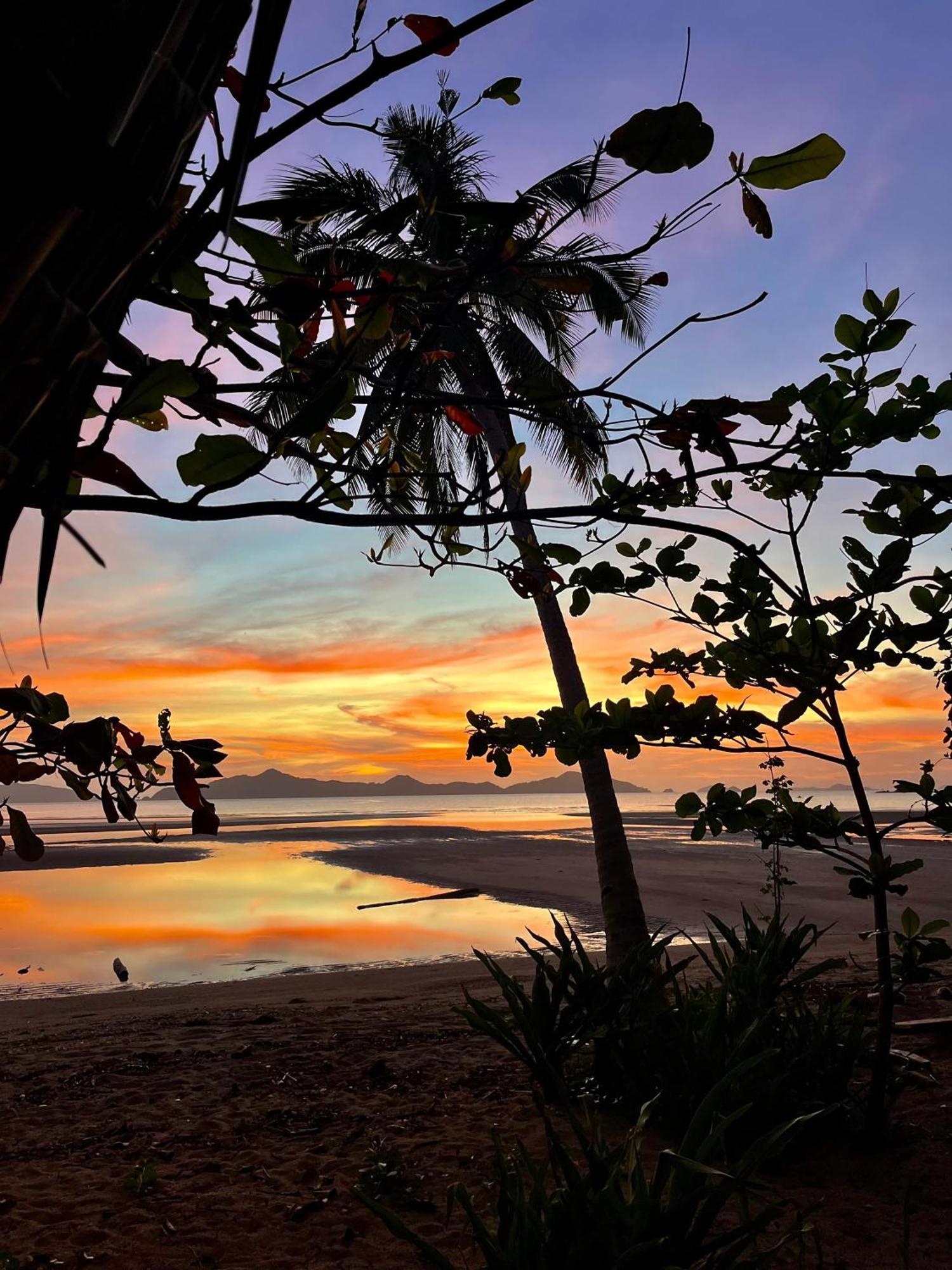 Efrena Agro Tourism Beach El Nido Kültér fotó